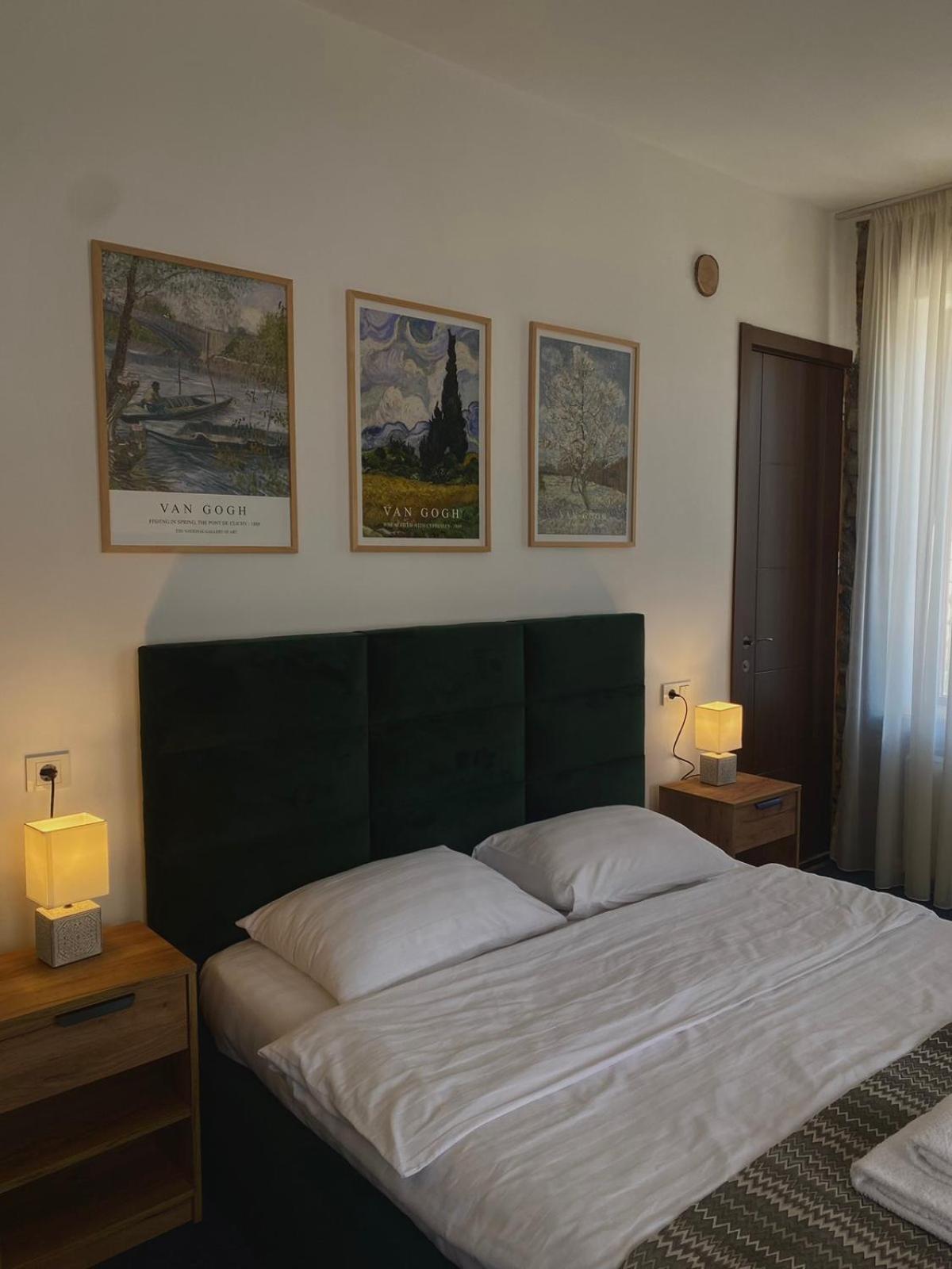 Mood Hotel Kazbegi Exterior foto